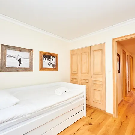 Apartment Starlight, 3br, Rte Du P.signal 1, Skilift50m! Crans-Montana
